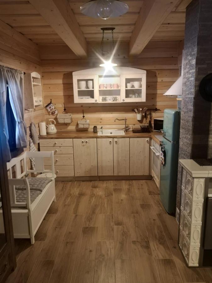 Chata Snezienka Oscadnica Buitenkant foto